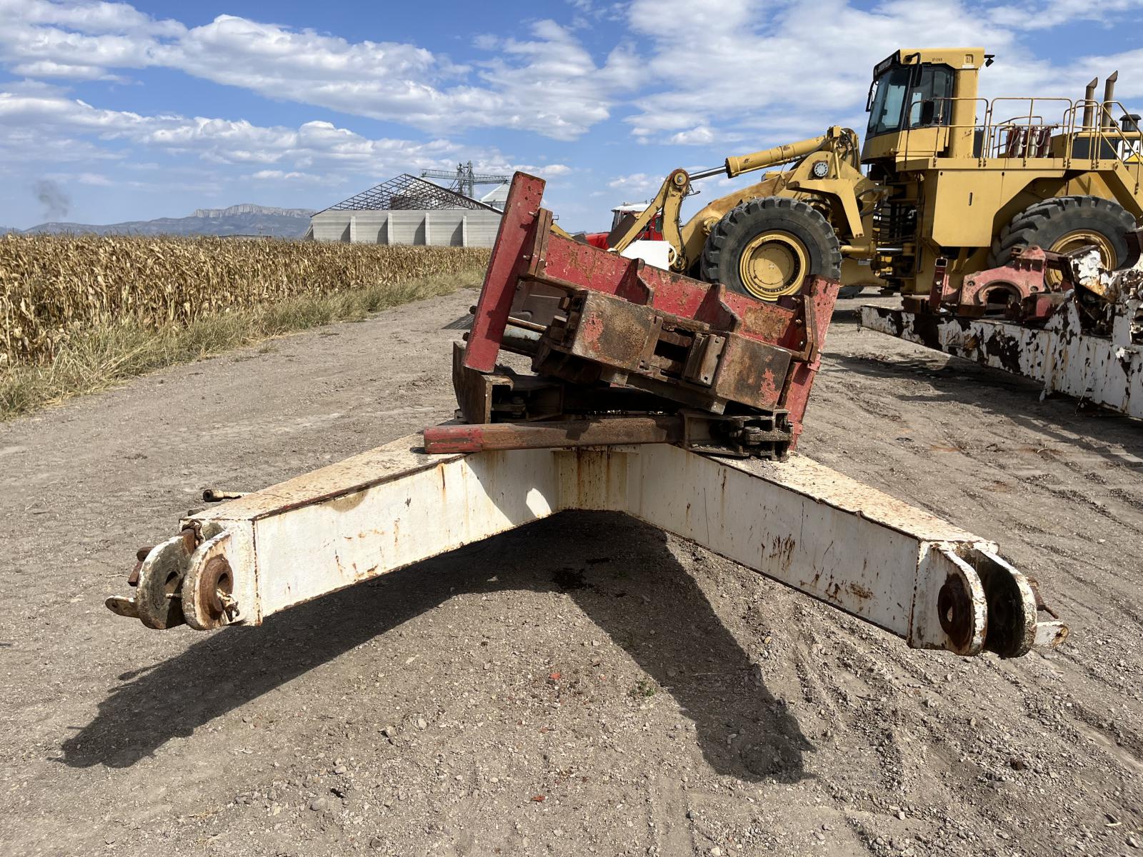 ./imagenes/INVOICE/2019/17894/BRAZO PARA MONTAR TUBERIA IRON ROUGHNECK HT-75 (5).JPG